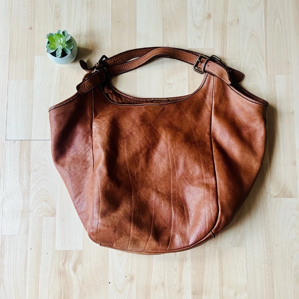 Bolsa Nova Leather Hobo Cognac Pebbled Purse - Picture 2 of 6